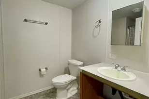 6330 Eugene Acres Ln, Gibsonton, FL 33534 - Photo 9