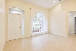 2229 Foggy Ridge Pkwy, Land O Lakes, FL 34639 - Photo 5
