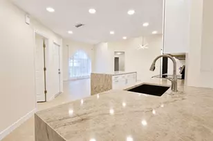 2229 Foggy Ridge Pkwy, Land O Lakes, FL 34639 - Photo 13