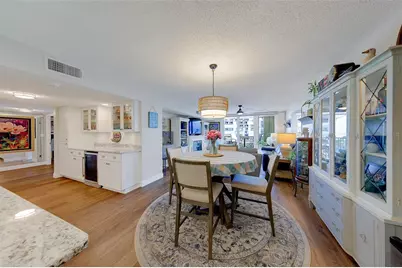 1460 Gulf Boulevard #305, Clearwater, FL 33767 - Photo 7