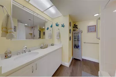 1460 Gulf Boulevard #305, Clearwater, FL 33767 - Photo 19