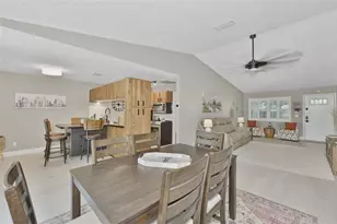 2186 Marshall Dr, Dunedin, FL 34698 - Photo 15