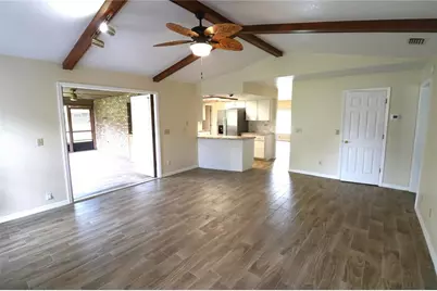 1023 Redbud Circle, Plant City, FL 33563 - Photo 11
