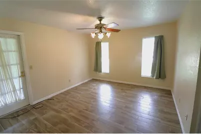 1023 Redbud Circle, Plant City, FL 33563 - Photo 17