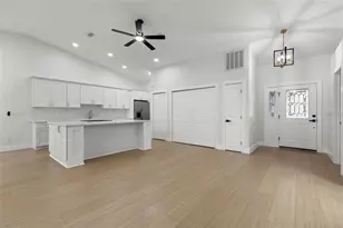 6549 Brentwood Dr., Zephyrhills, FL 33542 - Photo 5