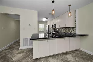 8765 Bardmoor Blvd, Seminole, FL 33777 - Photo 9