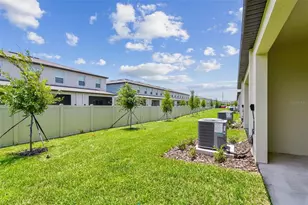 2665 Buttercup Lucine Ln, Ruskin, FL 33570 - Photo 49
