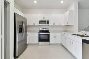 2665 Buttercup Lucine Ln, Ruskin, FL 33570 - Photo 19