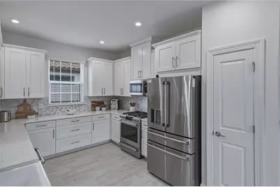 4248 Cairoli Court, Wesley Chapel, FL 33543 - Photo 13