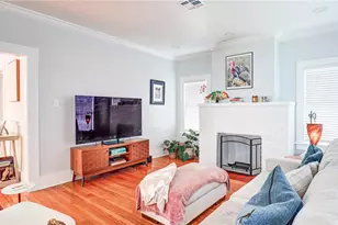 2810 W Angeles St, Tampa, FL 33629 - Photo 9