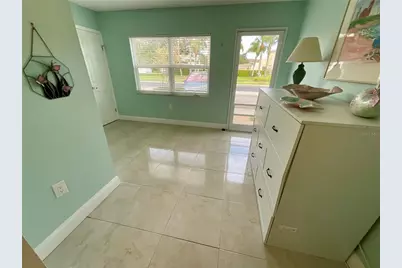 10034 64th Avenue N #11, Saint Petersburg, FL 33708 - Photo 5