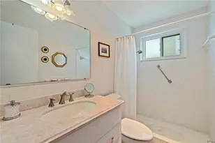 2960 59th Street S, Saint Petersburg, FL 33707 - Photo 13