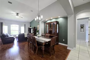 5429 46th Ct W, Bradenton, FL 34210 - Photo 9