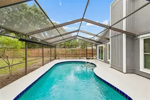 903 Plum Tree Ln, Sarasota, FL 34243 - Photo 45