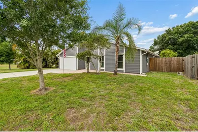903 Plum Tree Lane, Sarasota, FL 34243 - Photo 3