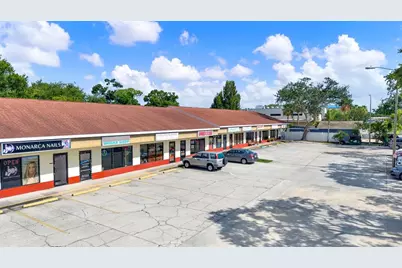 [Address not provided], Pinellas Park, FL 33782 - Photo 3