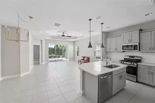 13524 Circa Crossing Dr, Lithia, FL 33547 - Photo 17
