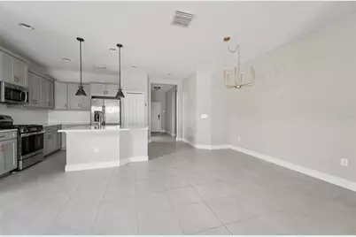 13524 Circa Crossing Drive, Lithia, FL 33547 - Photo 7