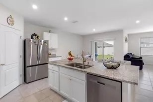 5280 Maddie Dr, Haines City, FL 33844 - Photo 5