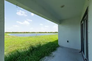 17066 Oval Rum Dr, Wimauma, FL 33598 - Photo 5