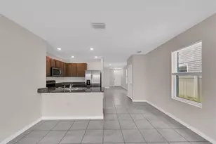 17066 Oval Rum Dr, Wimauma, FL 33598 - Photo 11