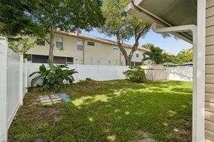 3134 Whispering Dr N, Largo, FL 33771 - Photo 29