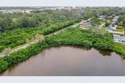 4935 Largo Terrace, New Port Richey, FL 34652 - Photo 5