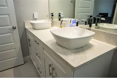 8608 N Mitchell Avenue, Tampa, FL 33604 - Photo 23