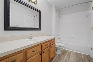 12216 Country White Cir, Tampa, FL 33635 - Photo 17