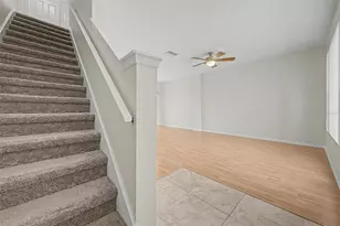 12216 Country White Cir, Tampa, FL 33635 - Photo 13