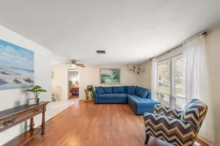10721 119th St, Seminole, FL 33778 - Photo 5