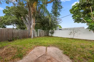 10721 119th St, Seminole, FL 33778 - Photo 25