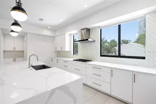 2814 W Barcelona St, Tampa, FL 33629 - Photo 31