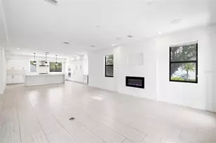 2814 W Barcelona St, Tampa, FL 33629 - Photo 9