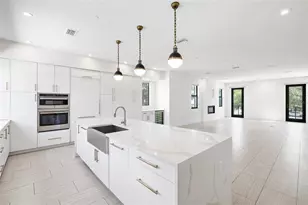 2814 W Barcelona St, Tampa, FL 33629 - Photo 29