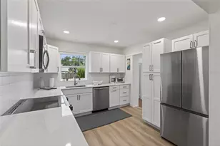 5617 19th Ave S, Saint Petersburg, FL 33707 - Photo 25