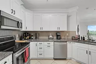 4306 Bayside Village Dr, Tampa, FL 33615 - Photo 9