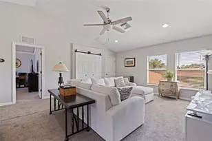 11508 Oyster Bay Cir, New Port Richey, FL 34654 - Photo 35
