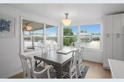 7162 Mount Arlington Drive NE #417, Saint Petersburg, FL 33702 - Photo 13