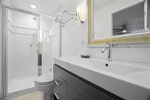 7162 Mt Arlington Dr NE, Saint Petersburg, FL 33702 - Photo 25
