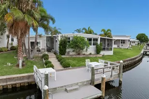 7162 Mt Arlington Dr NE, Saint Petersburg, FL 33702 - Photo 5