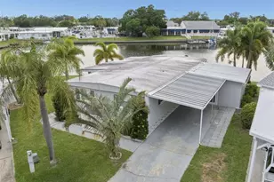 7162 Mt Arlington Dr NE, Saint Petersburg, FL 33702 - Photo 3