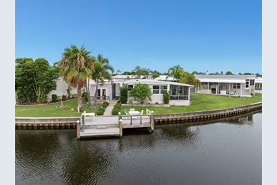 7162 Mount Arlington Drive NE #417, Saint Petersburg, FL 33702 - Photo 1