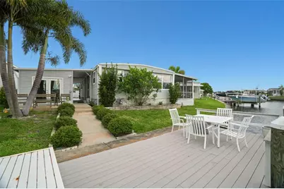 7162 Mount Arlington Drive NE #417, Saint Petersburg, FL 33702 - Photo 7