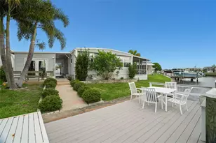 7162 Mt Arlington Dr NE, Saint Petersburg, FL 33702 - Photo 7