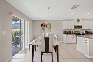 11803 Blackeyed Susan Dr, Riverview, FL 33579 - Photo 17
