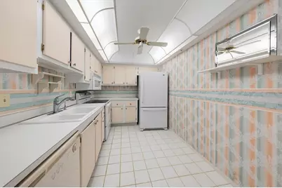 255 Dolphin Point #307, Clearwater Beach, FL 33767 - Photo 5
