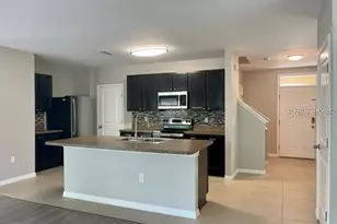 833 Wiltonway Dr, Plant City, FL 33563 - Photo 5