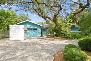 1111 Carlton Rd, Tarpon Springs, FL 34689 - Photo 25