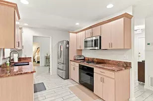 1111 Carlton Rd, Tarpon Springs, FL 34689 - Photo 33